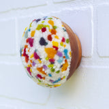 Midi Puff in Olive Wood Frame | Confetti