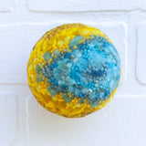 Midi Puff in Olive Wood Frame | Blue + Yellow