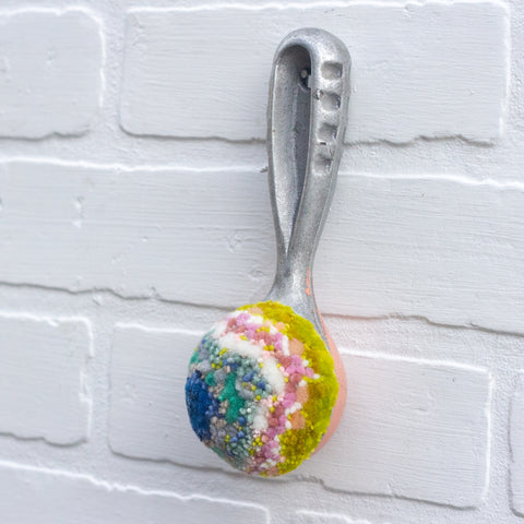 Oversized Ribbed Scoop Puff |  Peach Dipped