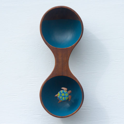 Embroidered Turtle in Vintage Teak Double Bowl | Blue