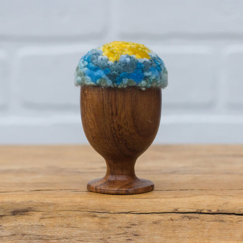 Mini Puff in Vintage Teak Egg Cup | Yellow + Blue